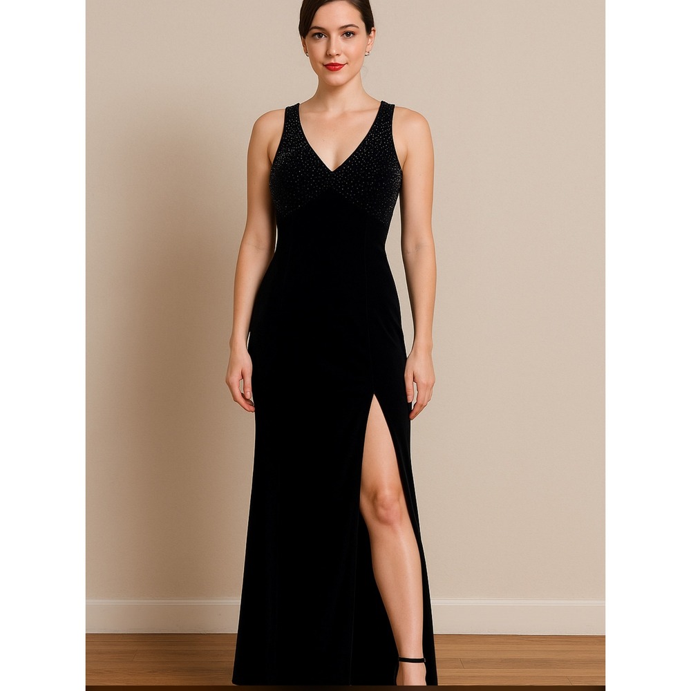 Vintage Cassandra Stone Black Velvet Rhinestone Gown V-Neck Formal Dress 6